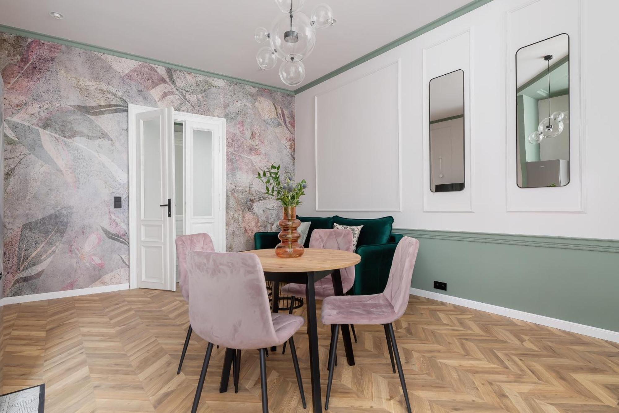 Two Bedroom - Dietla 11 Krakow